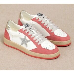 Mimi Women's Avery Leather Sneaker  White/Salmon Pink with Sparkly Star Size 9